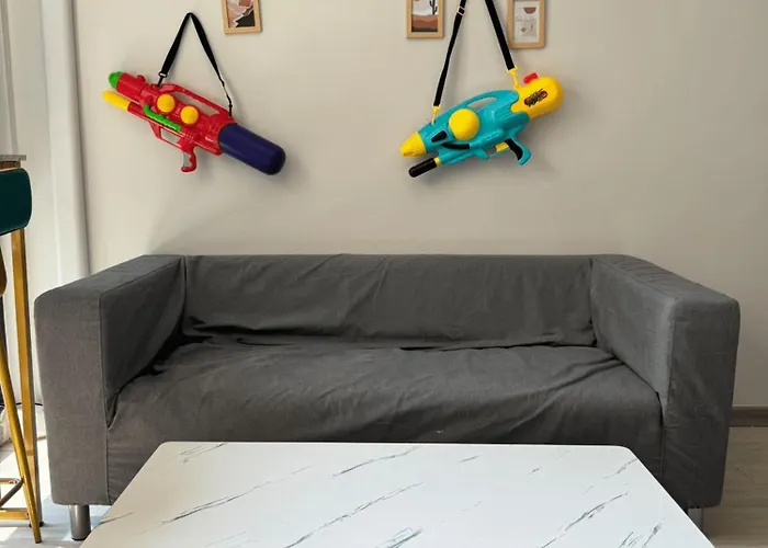 Hostel First Life